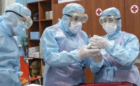 Кількість нових випадків COVID-19 в Україні знову перевищила 400, за добу 19 померли